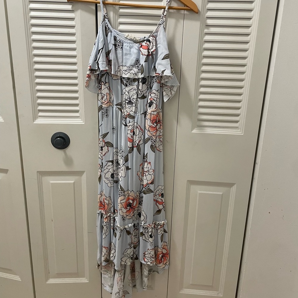 Blue women’s flowy long dress